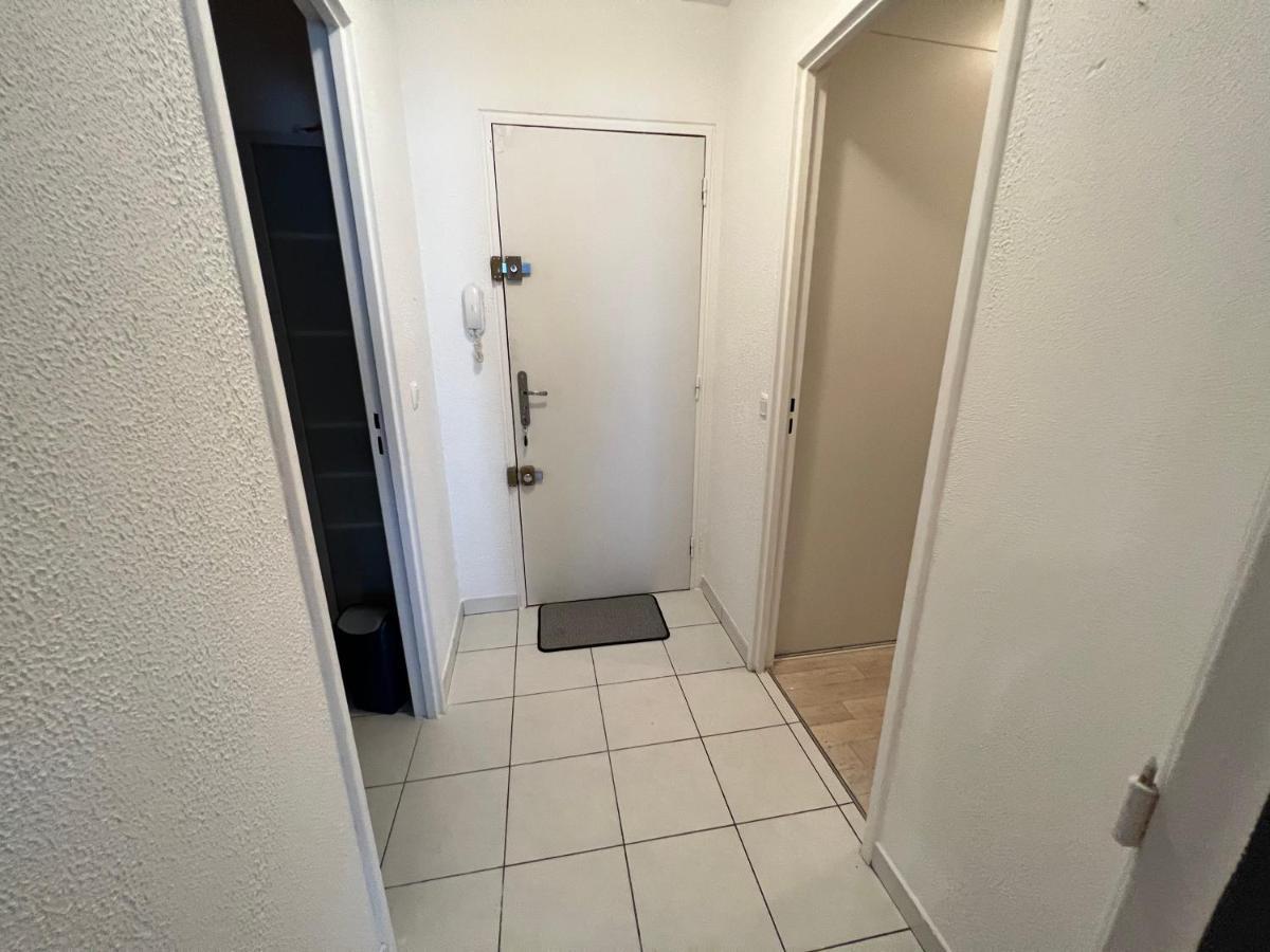 Mon Palmier Grand Appartement Parking Un-Sejour-A-Part Metz Exterior photo