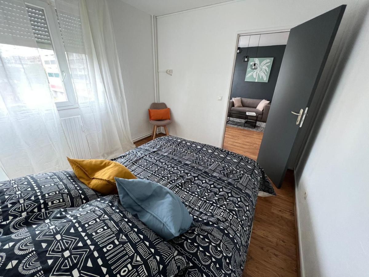 Mon Palmier Grand Appartement Parking Un-Sejour-A-Part Metz Exterior photo